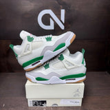 Jordan 4 Retro SB Pine Green Size 9.5 (Pre-Owned) - front