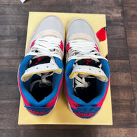 Union Guava Jordan 4 (USED)