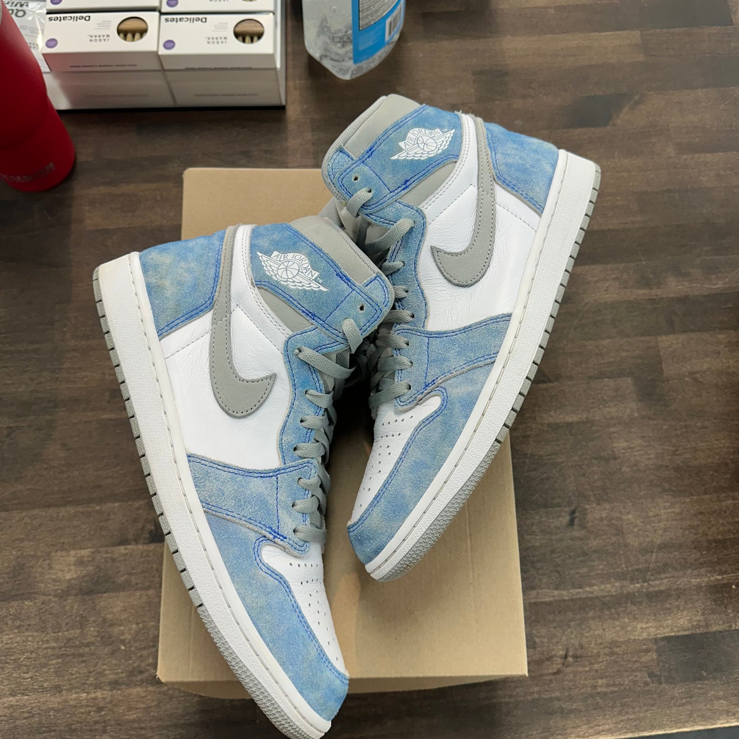 Hyper Royal Jordan 1 High Retro (USED, No Box)