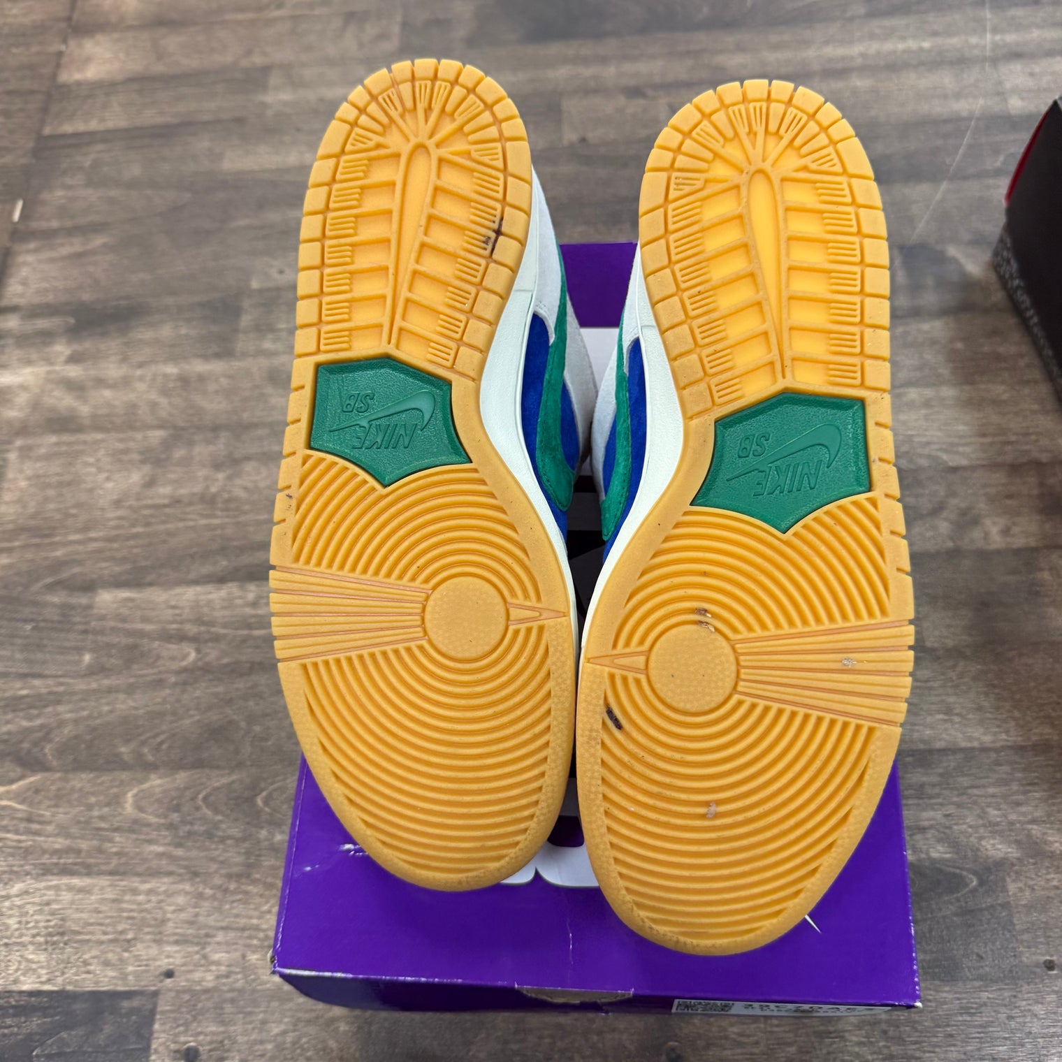 Hyper Royal Malachite SB Dunk Low (USED)