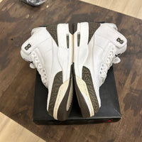 Jordan 3 Retro Mocha (2018) - Image 3