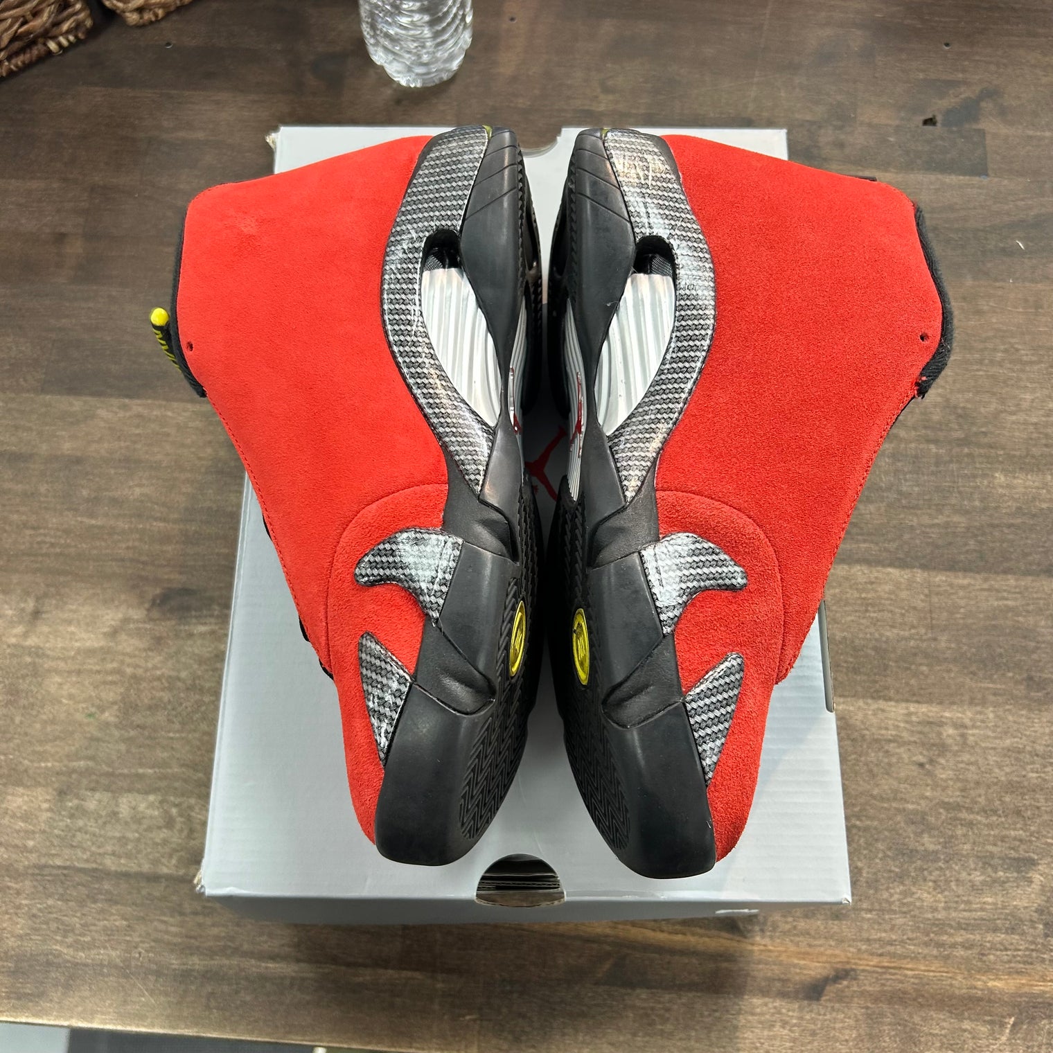 Jordan 14 Retro Ferrari (2025) (US 8.5) (USED)