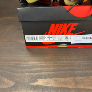 Jordan 1 Retro High White Black Volt University Gold Size 9 (Pre-Owned) - Image 7