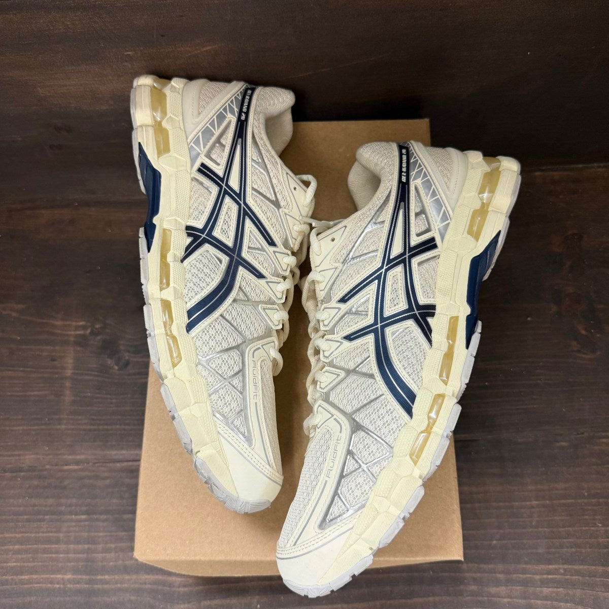ASICS Gel-Kayano 20 White Pure Silver Size 13 (Pre-Owned) - Image 2