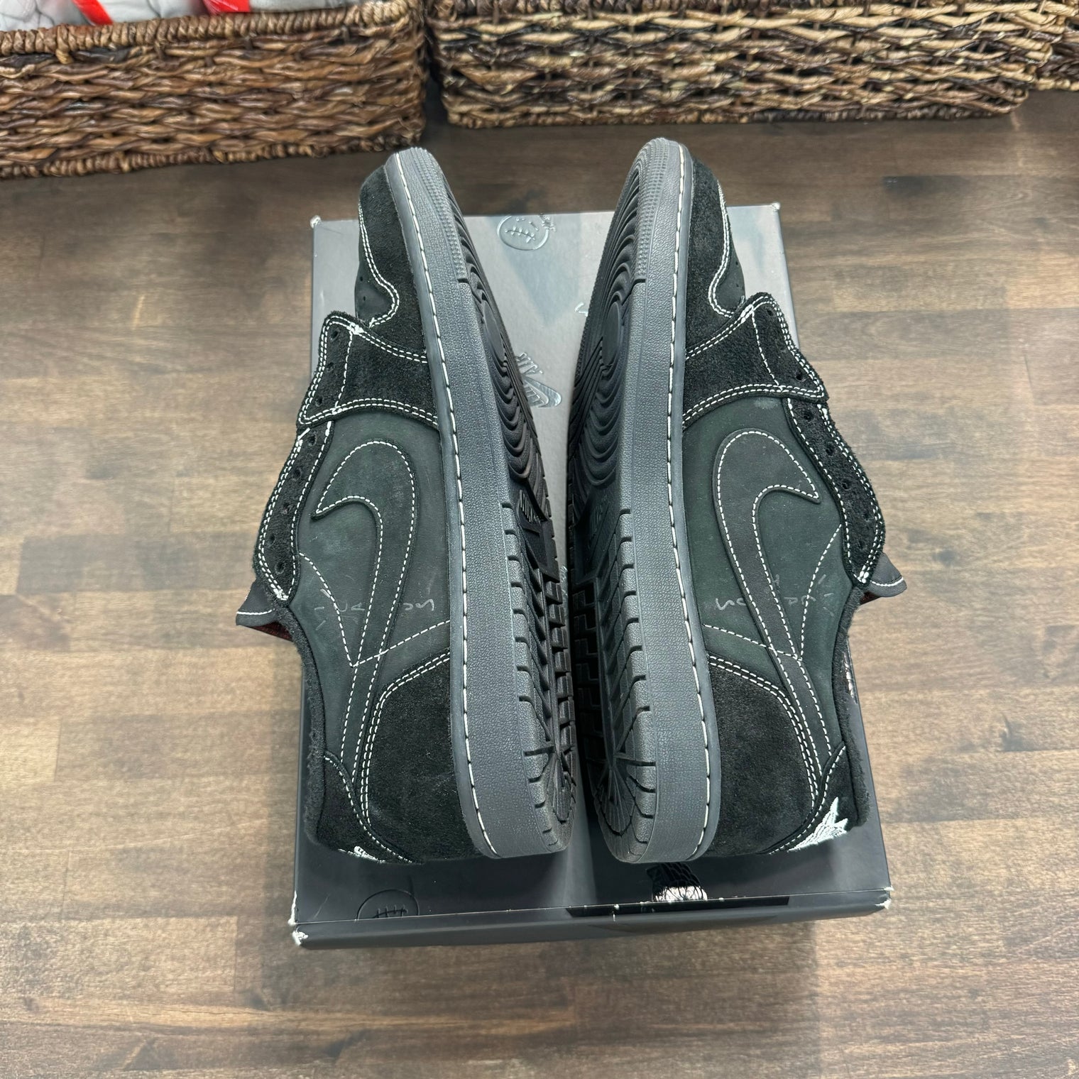 Phantom Travis Scott Jordan 1 Low OG (USED)