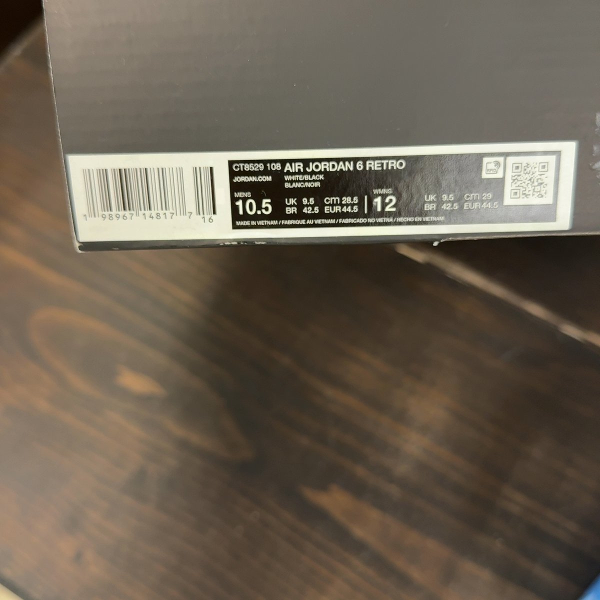 Jordan 6 Retro Oreo (2026) Size 10.5 - aux
