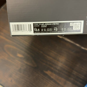Jordan 6 Retro Oreo (2026) Size 10.5 - aux