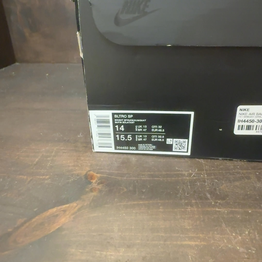 Nike Baltoro Bright Spruce Kumquat - Image 8
