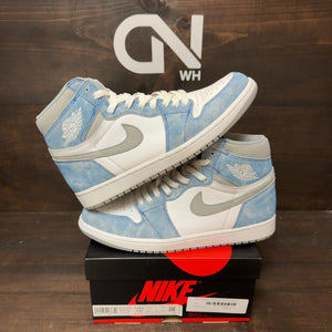 Jordan 1 Retro High OG Hyper Royal - Image 8