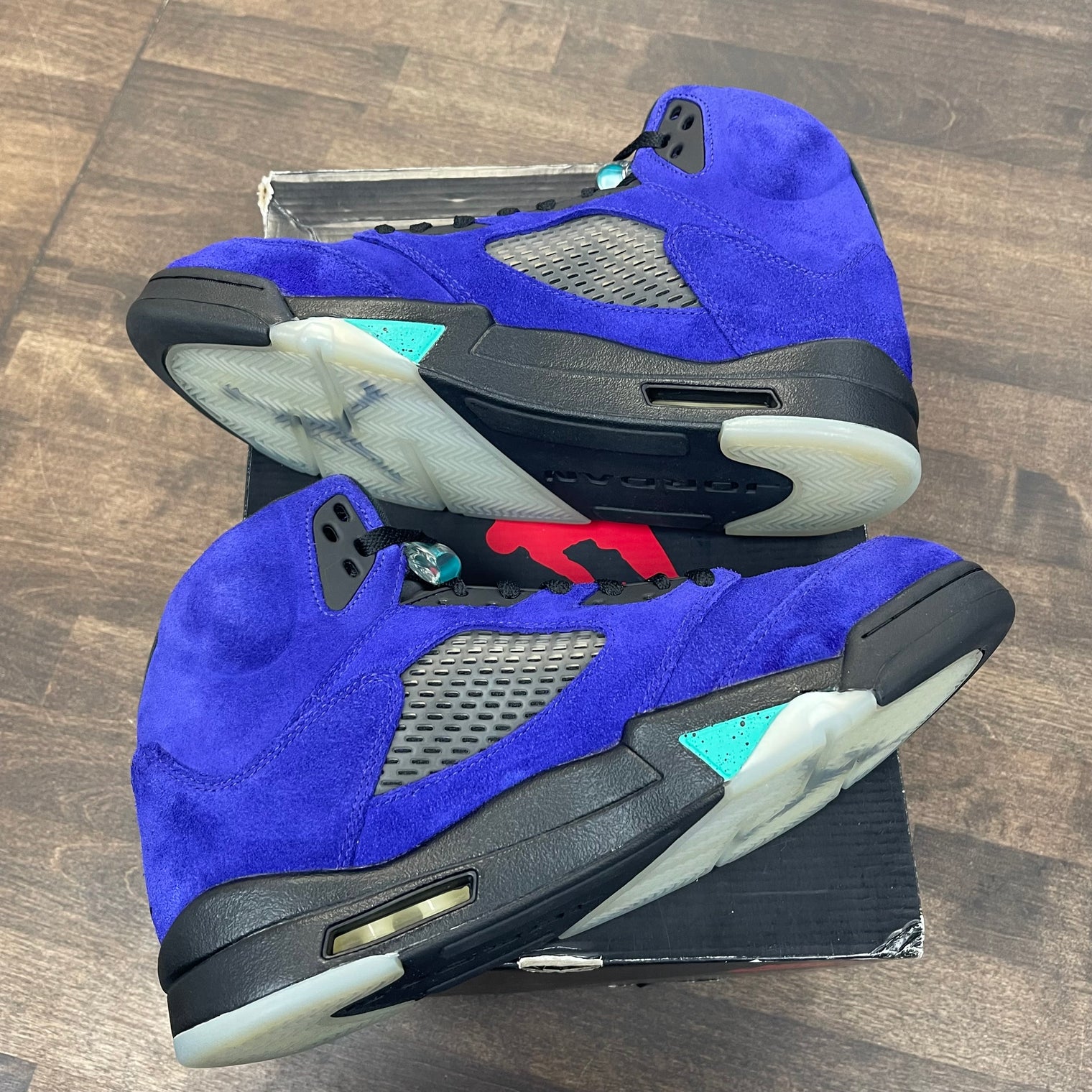 Grape Jordan 5 (USED)