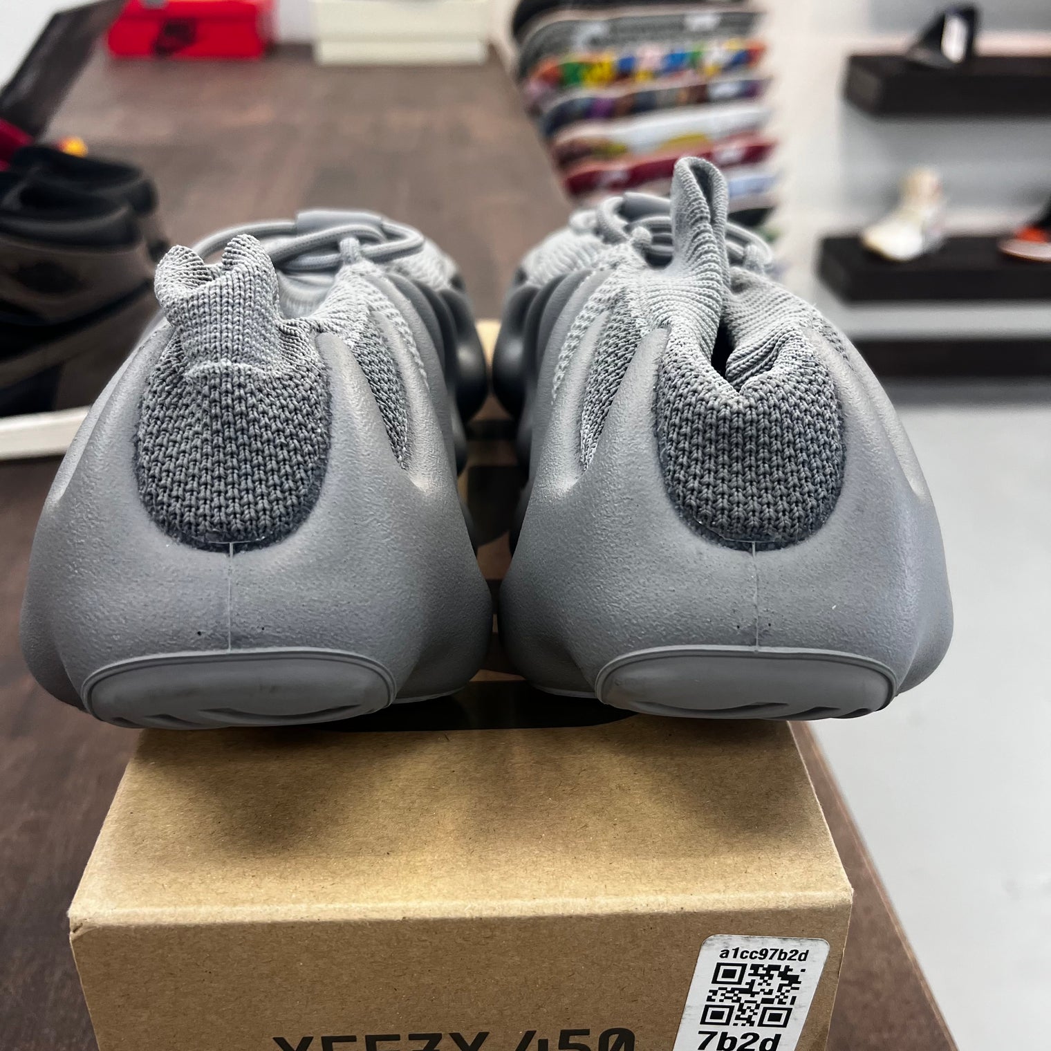 Stone Grey Yeezy 450 (USED,No Insole)