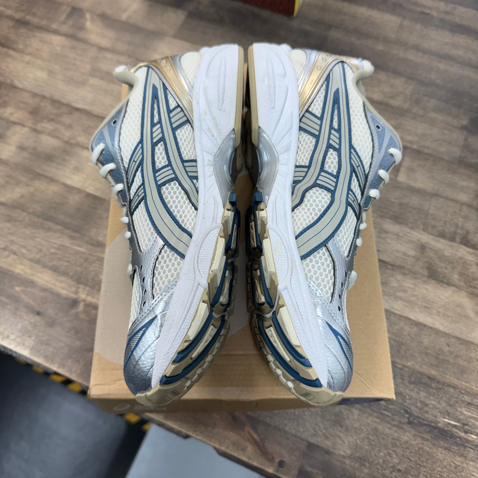 Cream Pure Silver Champagne Asics Gel-Kayano 14 (USED)