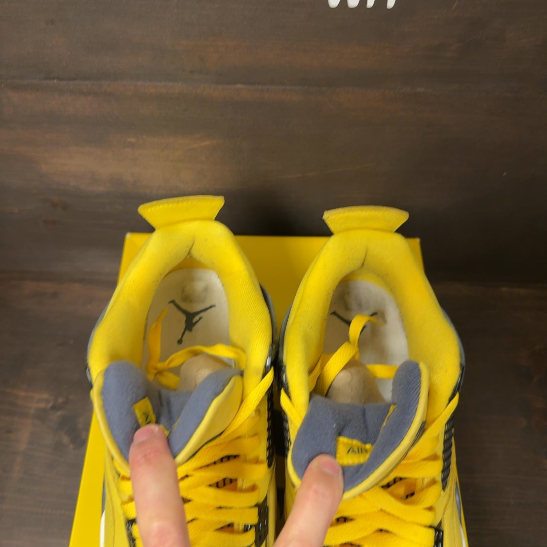 Jordan 4 Retro Lightning (2021) - Image 4