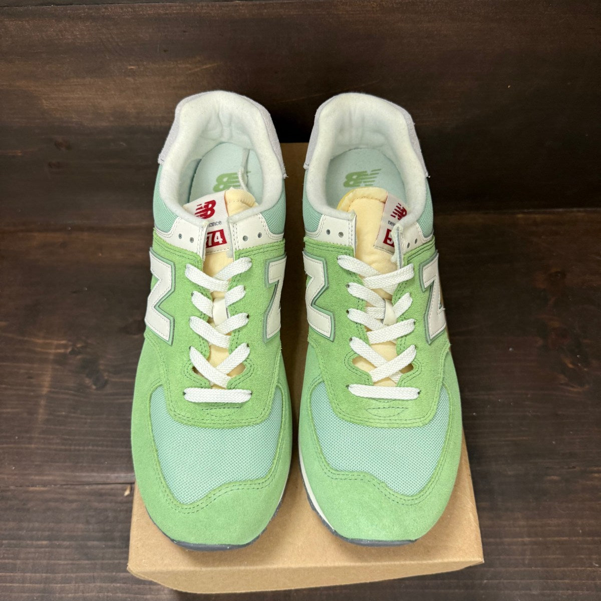New Balance 574 Chive Sea Salt Size 11.5 (Pre-Owned) - Image 3