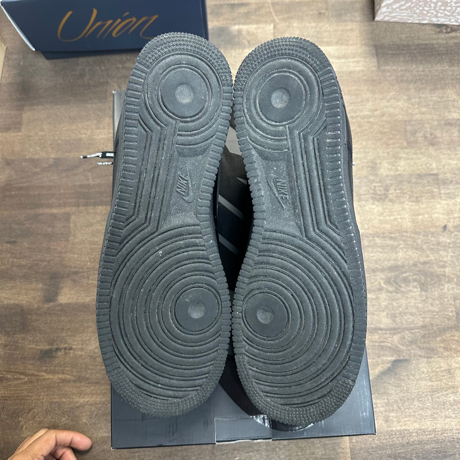 Black Supreme Air Force 1 Low (USED)