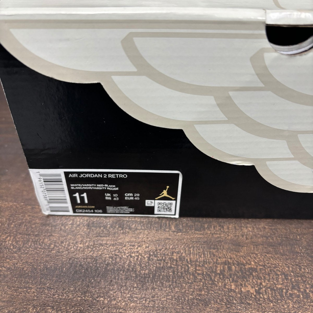 Jordan 2 Retro OG Chicago (2022) - Image 7