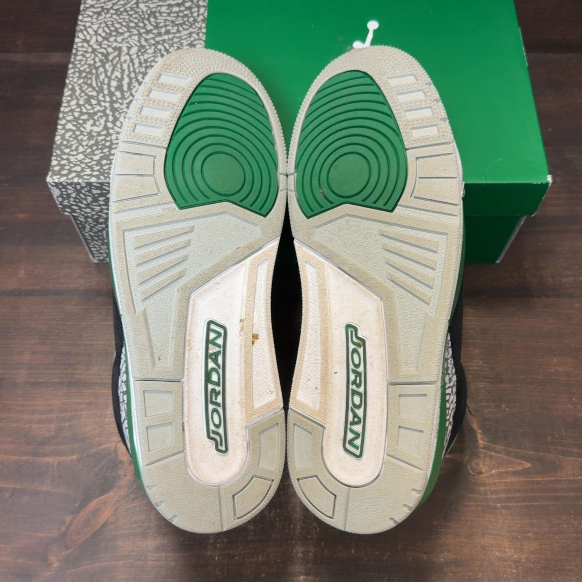 Jordan 3 Retro Pine Green - Image 6