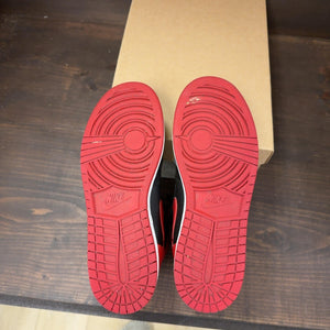 Jordan 1 Retro Bred Banned (2016) (GS) Size 7Y (Pre-Owned) - Image 6