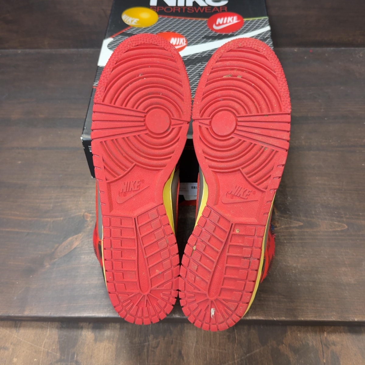 Nike Dunk High 1985 Red Acid Wash Size 11 (Pre-Owned) - Image 7