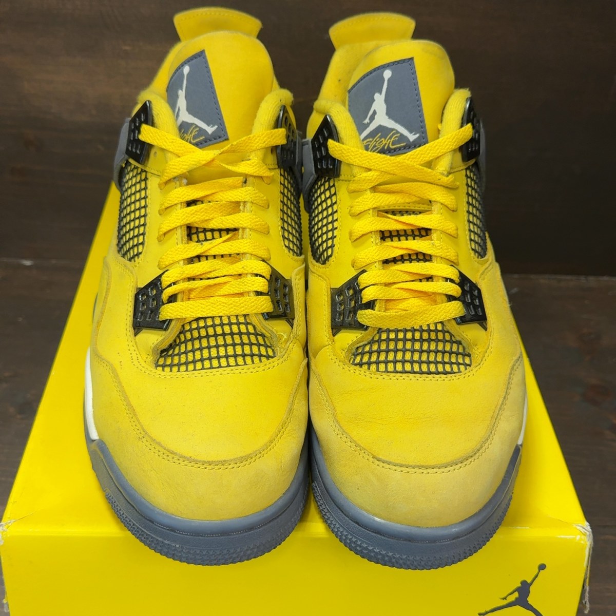 Jordan 4 Retro Lightning (2021) - Image 3
