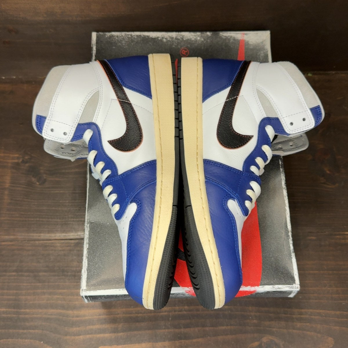 Jordan 1 Retro High OG Rare Air - Image 4