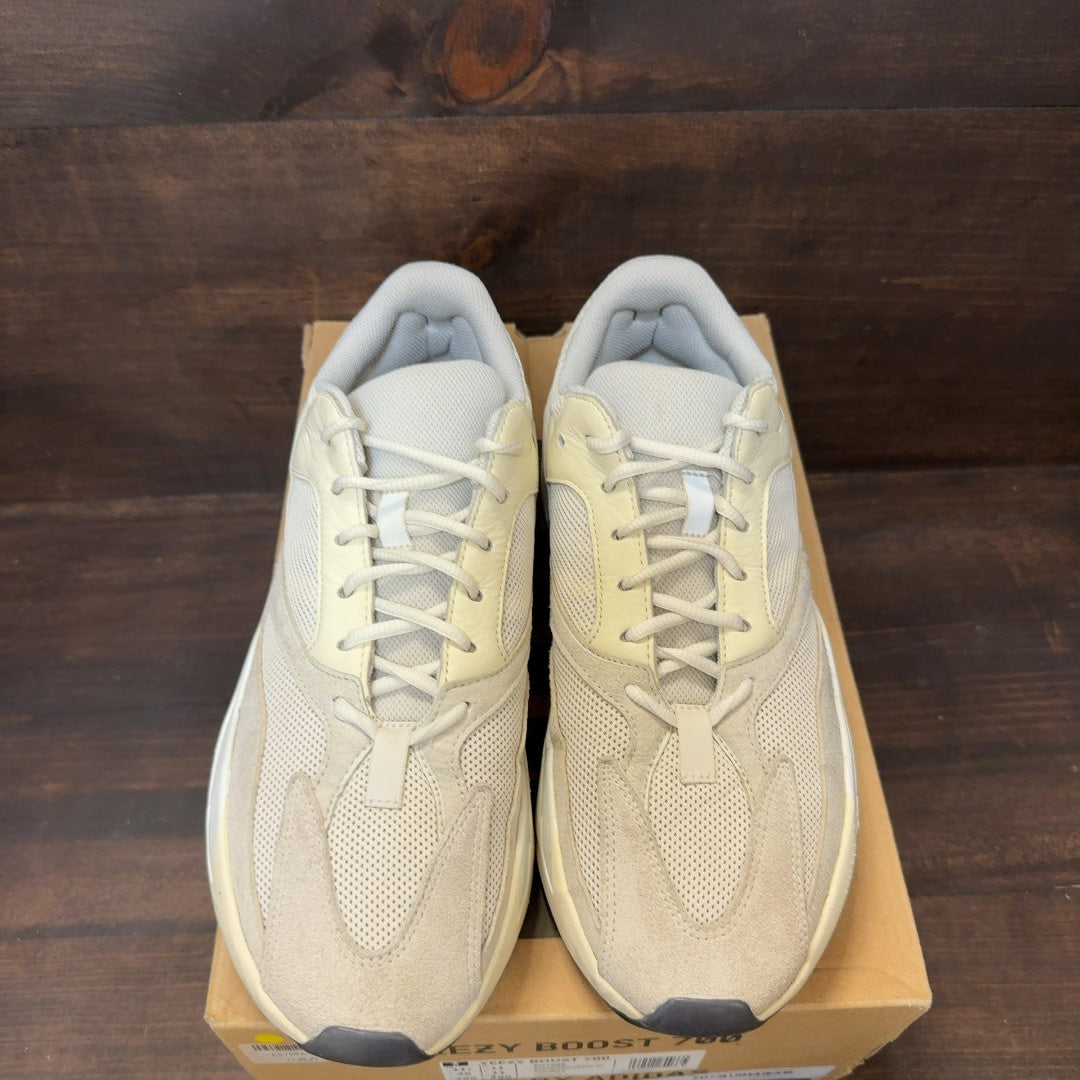 adidas Yeezy Boost 700 Analog - Image 3