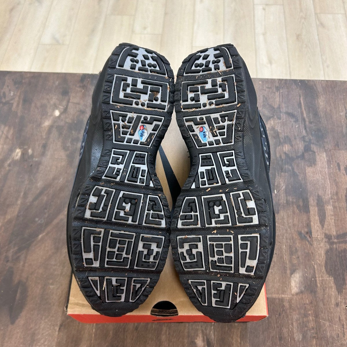 Nike Air Max Sunder Black Silver (Women's) - Image 5