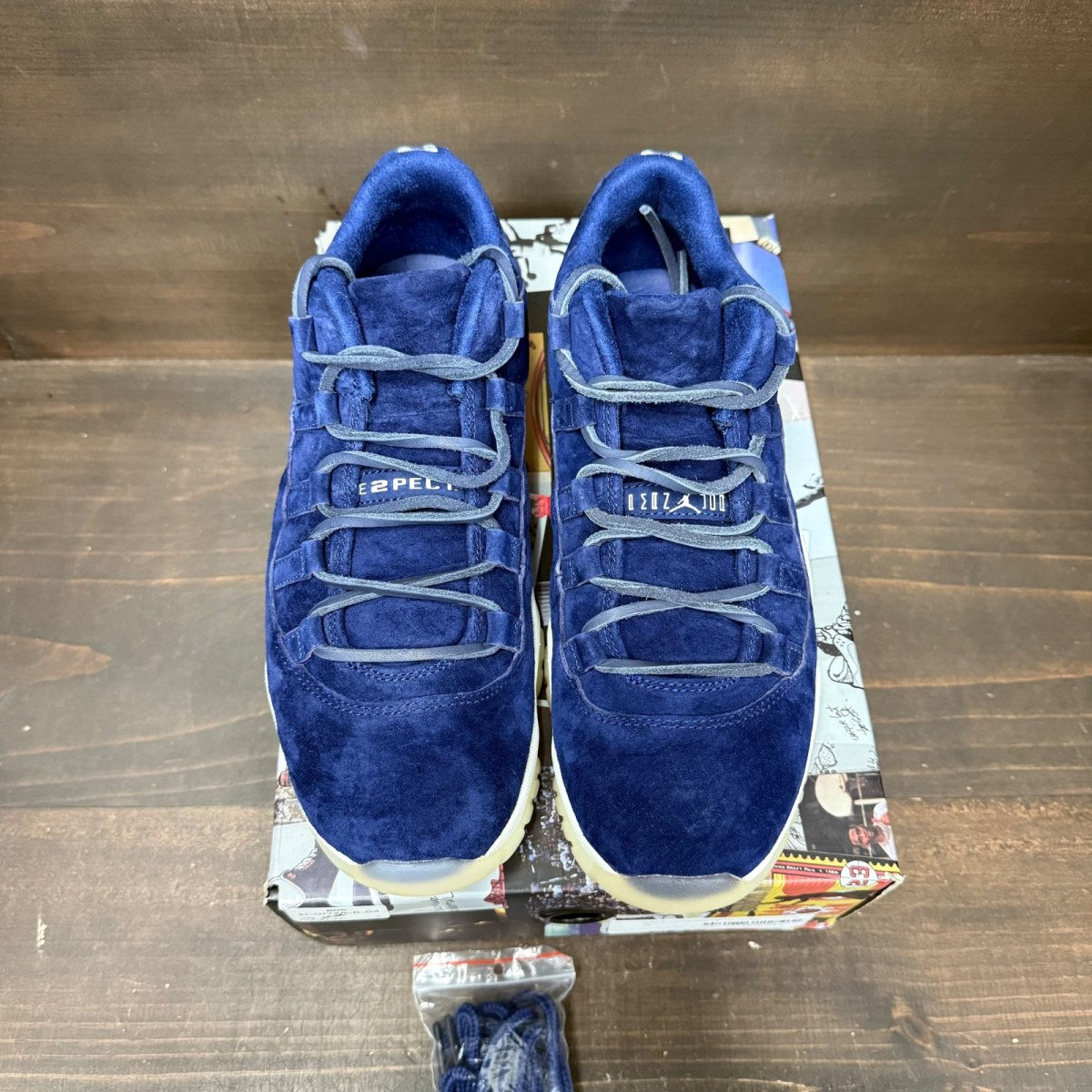 Jordan 11 Retro Low Derek Jeter RE2PECT - Image 2