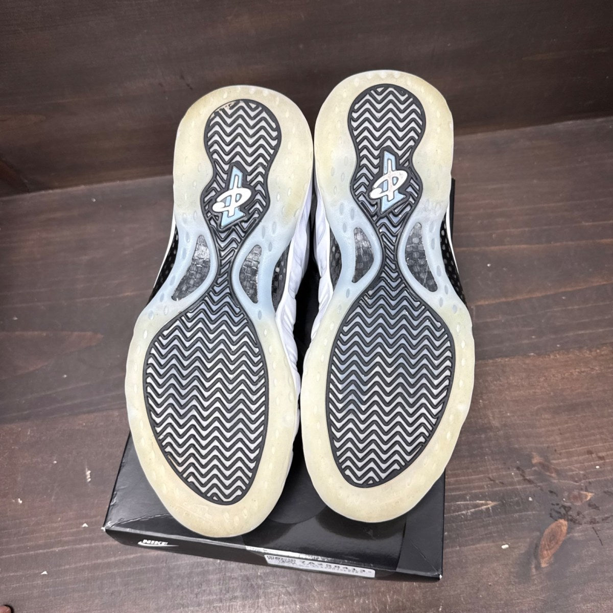 Nike Air Foamposite One Penny PE Size 10 (Pre-Owned) - box
