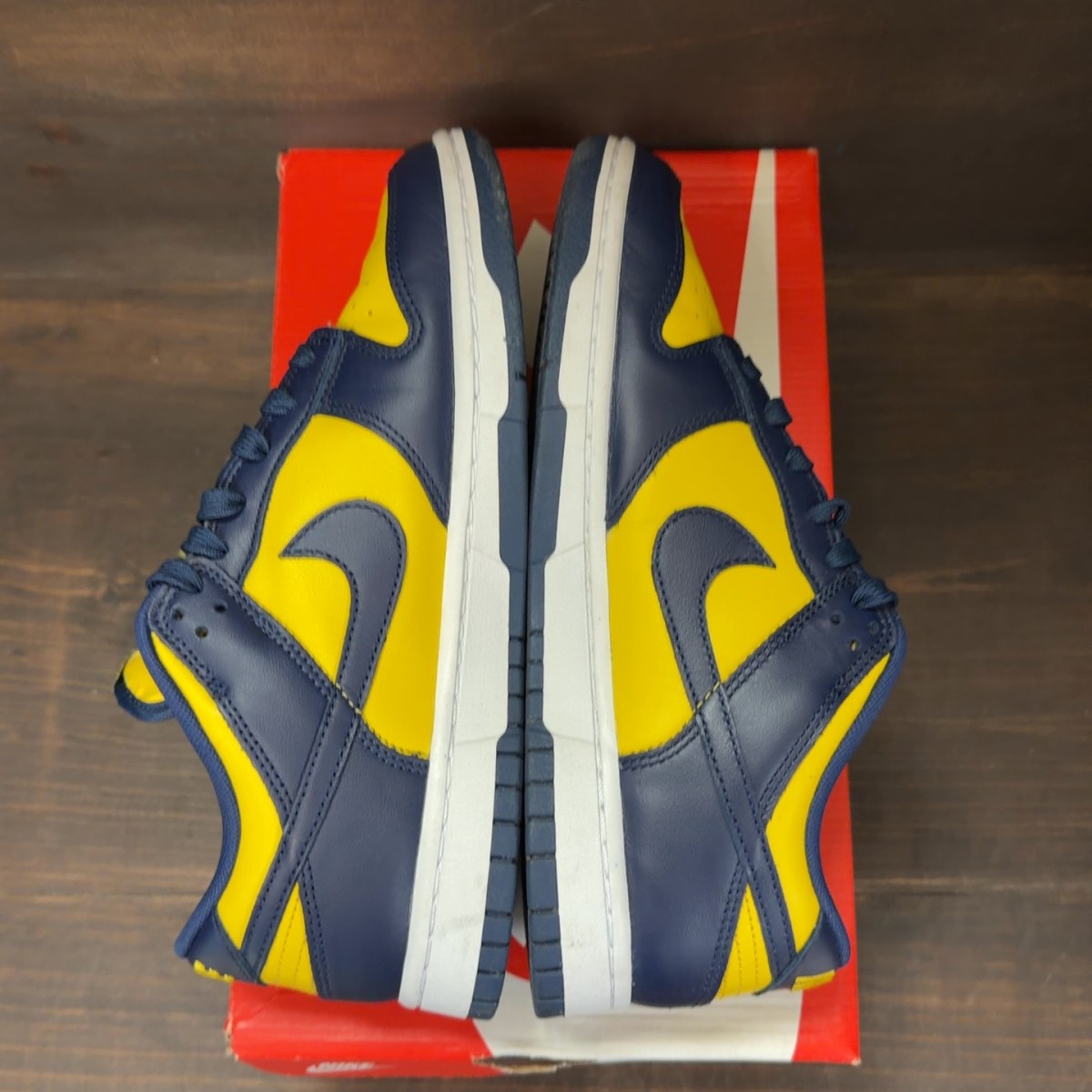 Nike Dunk Low Michigan (2021) - Image 6