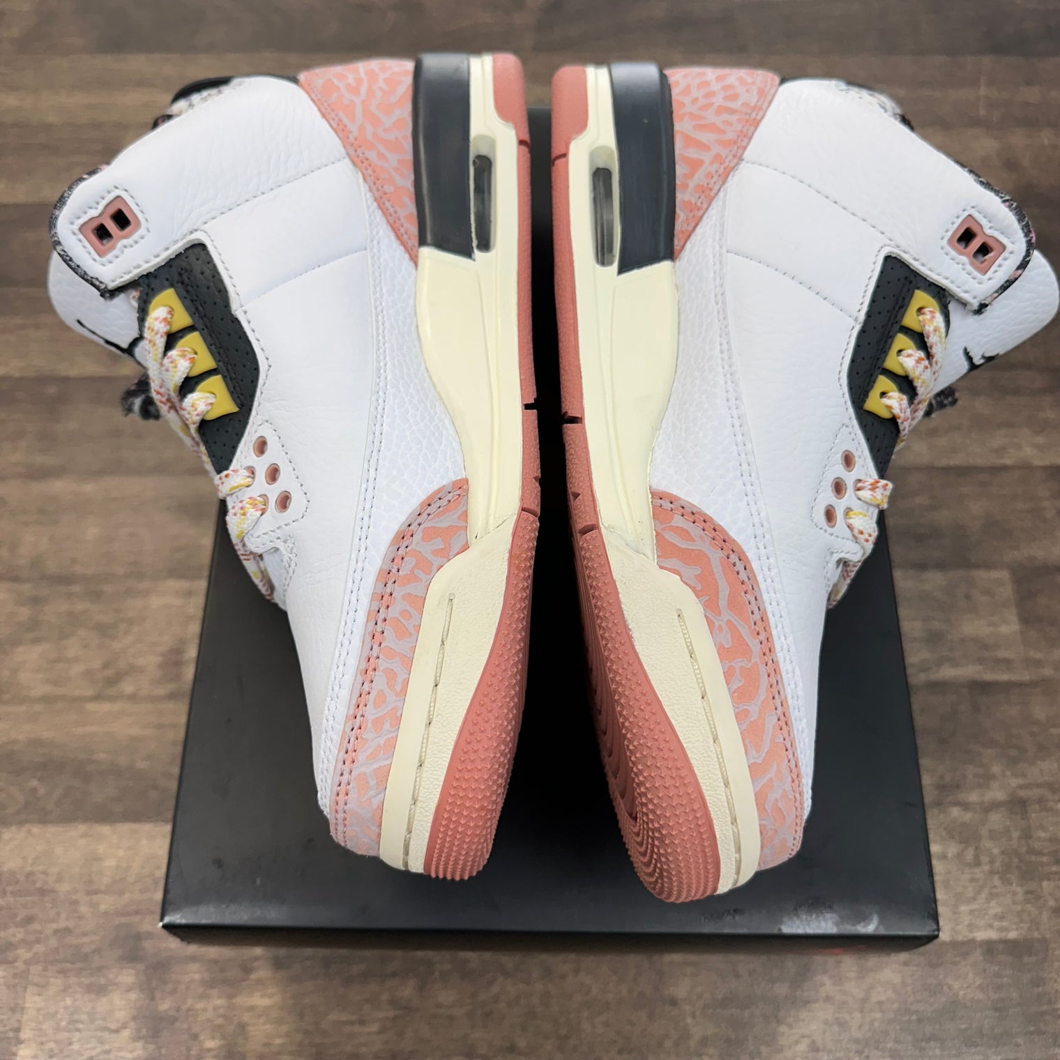 Vintage Floral Jordan 3 (GS) (USED)