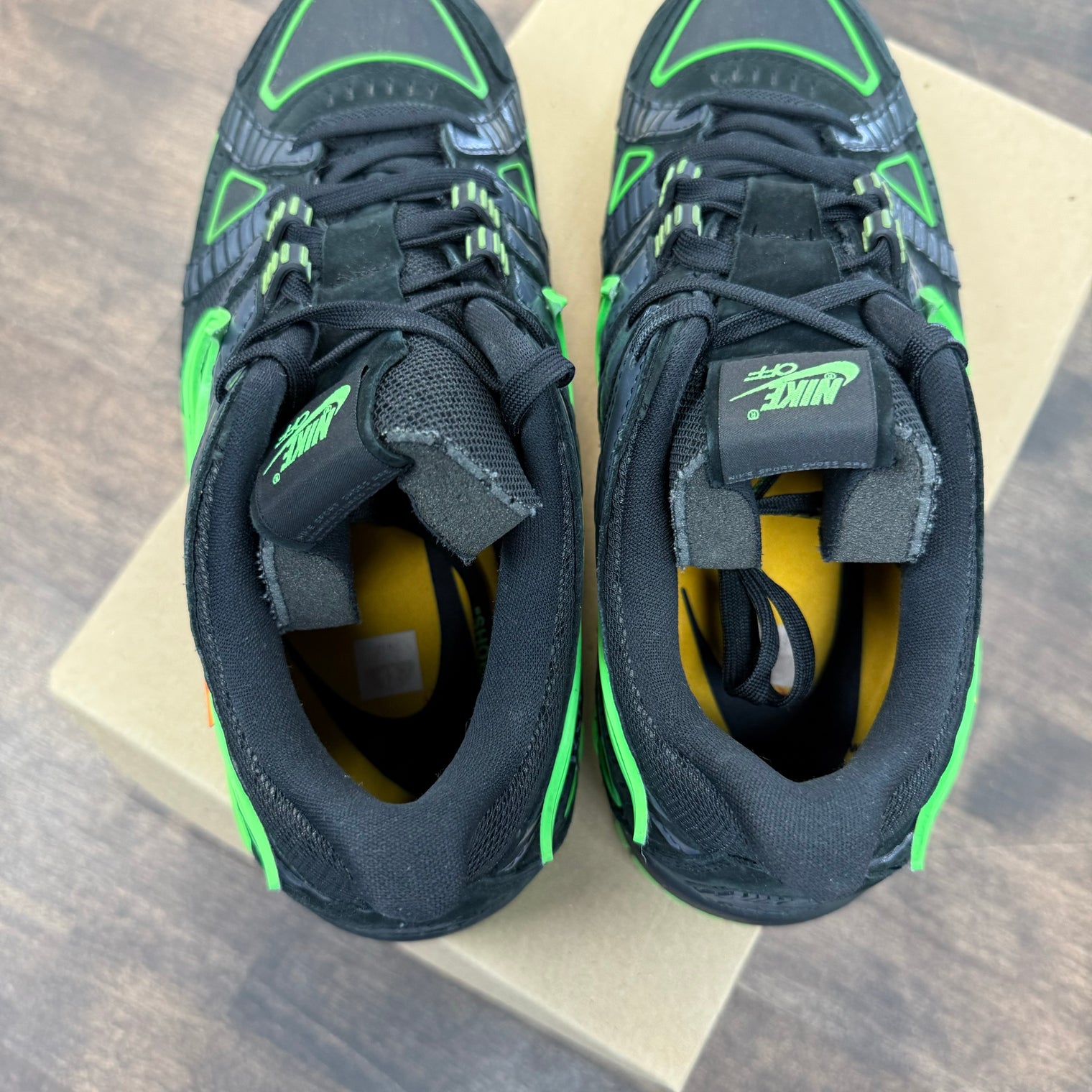 Green Strike Off-White Rubber Dunk Low (USED, No Box)