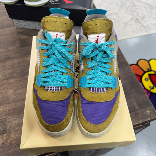 Union Moss Jordan 4 Retro (USED)