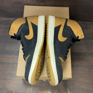 Jordan 1 Retro Melo PE Size 10 (Pre-Owned) - Image 4