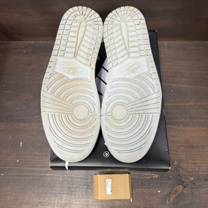 Jordan 1 Retro Low OG Barons Size 12 (Pre-Owned) - box