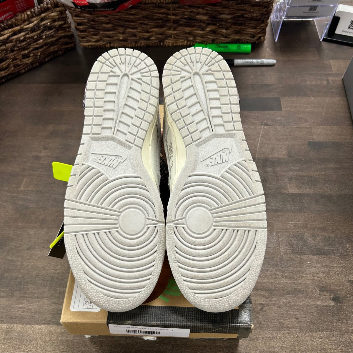 Nike Dunk Low Off-White Lot 12 - Image 5