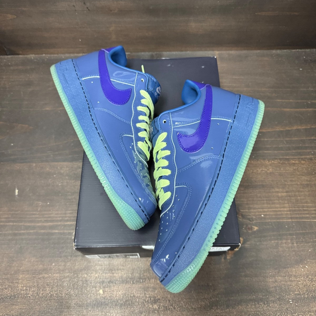 Nike Air Force 1 Low Patent Leather Mystic Navy Grape Ice - Image 2