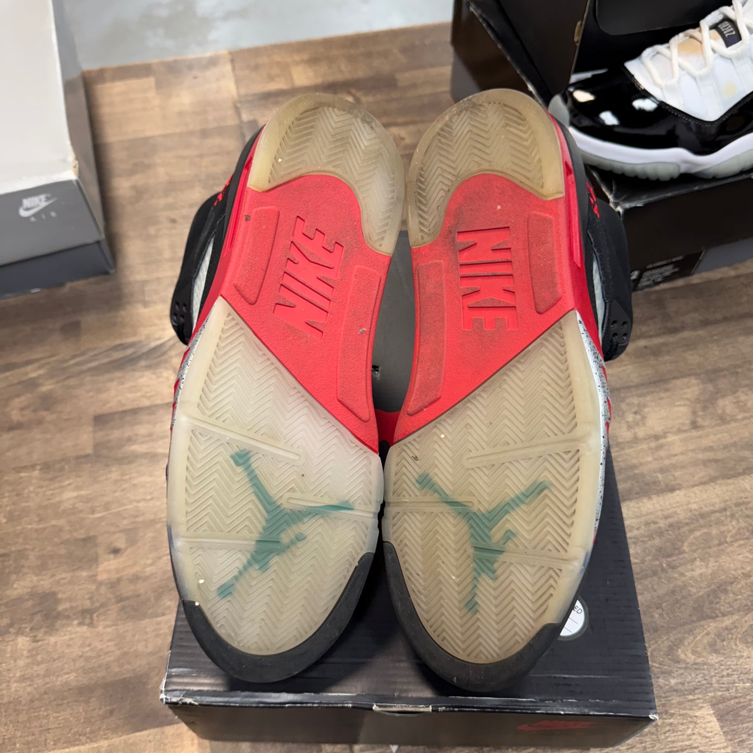 Top 3 Jordan 5 Retro (USED)