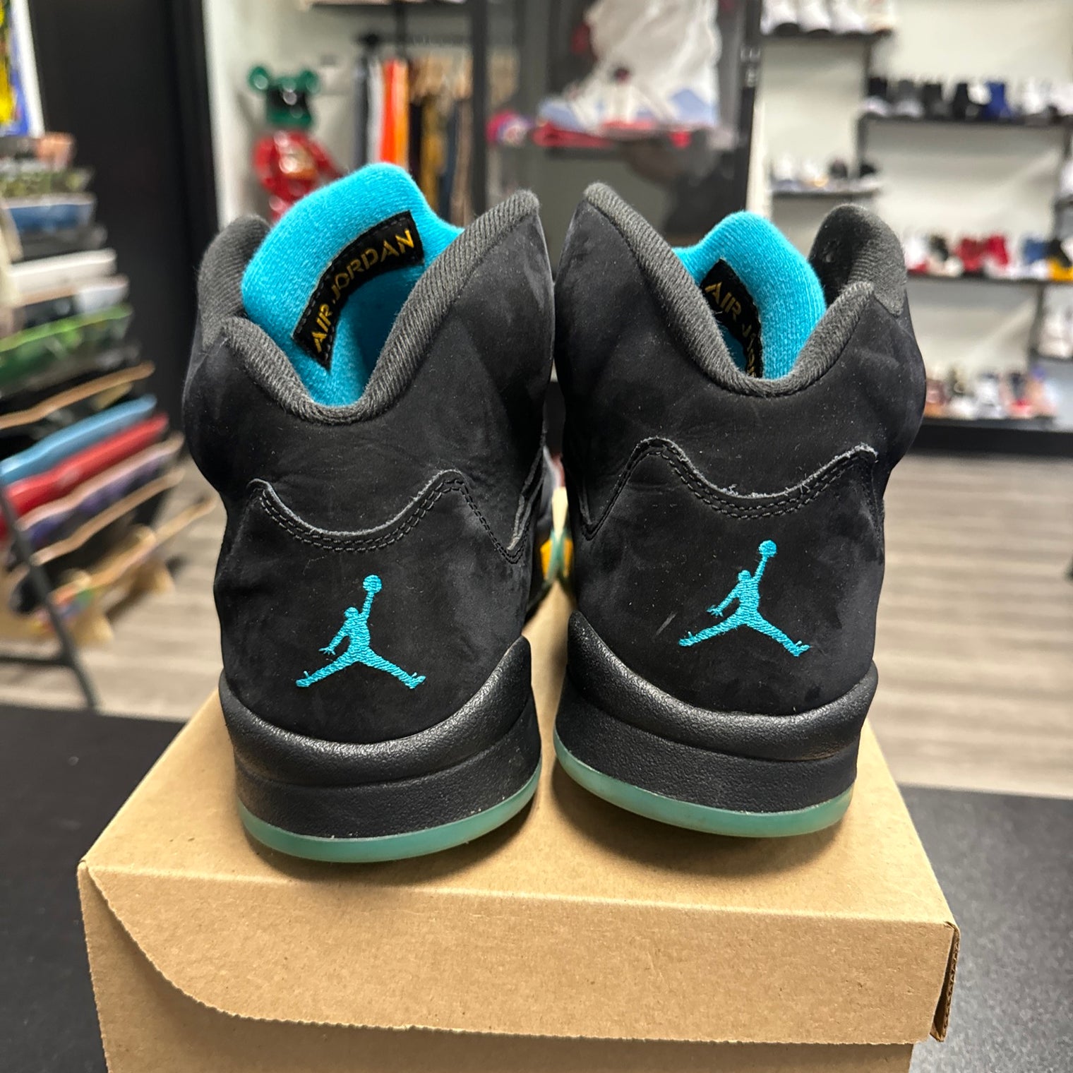 Aqua Jordan 5 (USED, no box)