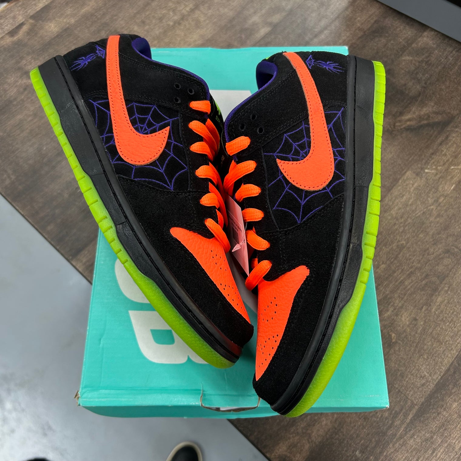 Night of Mischief SB Dunk Low (Lightly Worn)