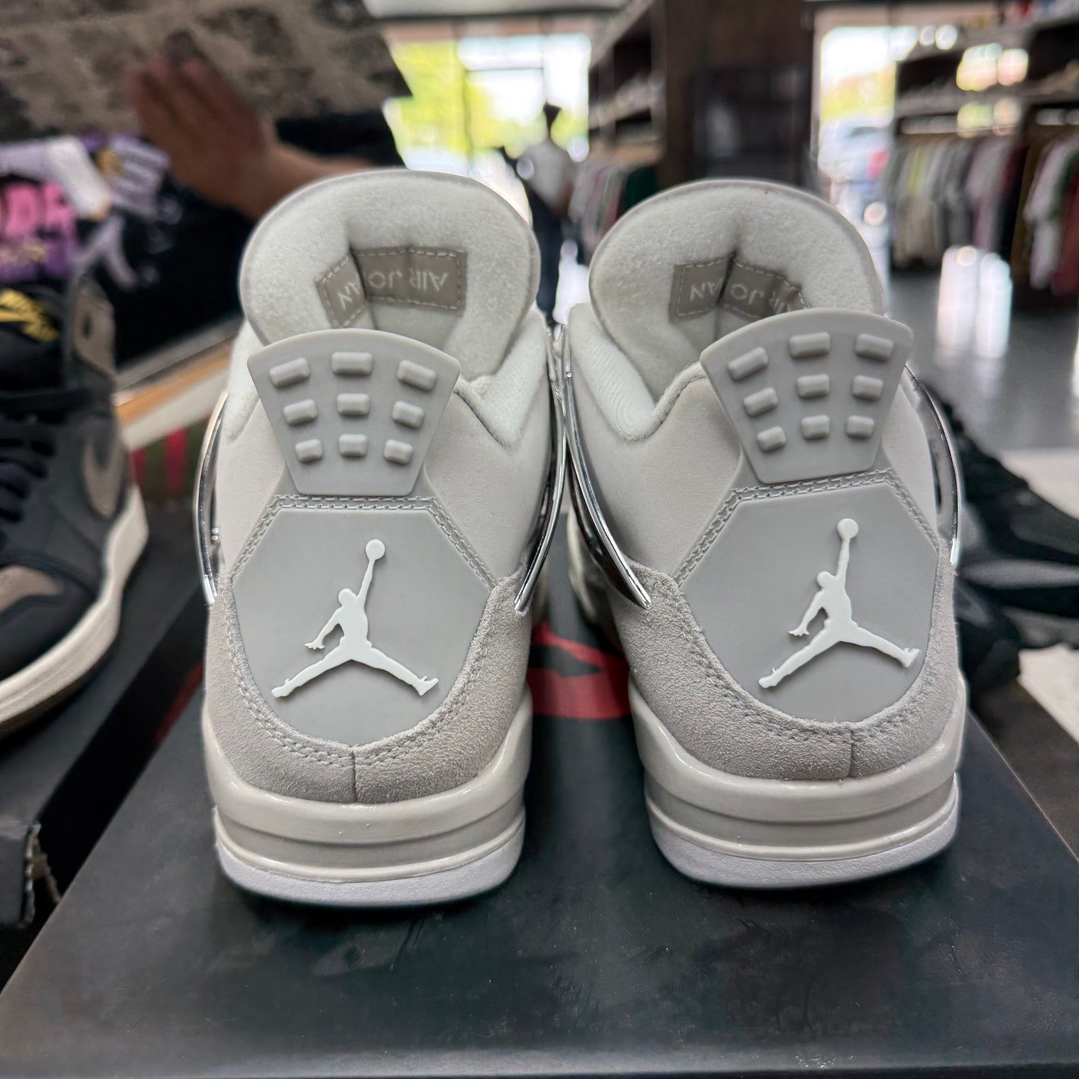 Frozen Moment Jordan 4 (W) (USED)