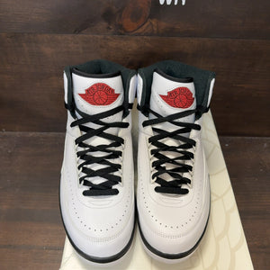 Jordan 2 Retro OG Chicago (2022) - Image 3