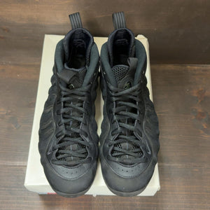 Nike Air Foamposite One Black Suede Size 9 (Pre-Owned) - tag