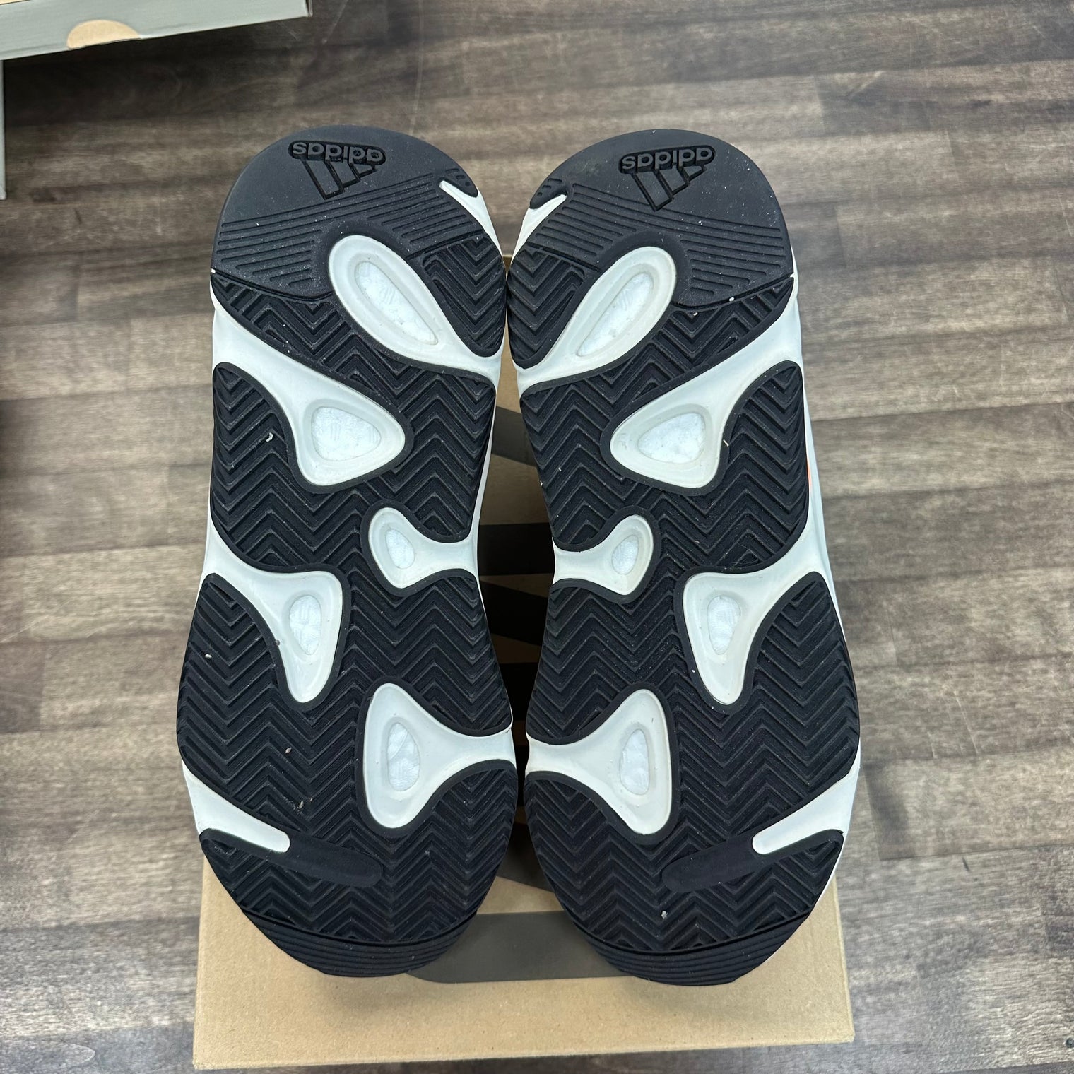 Wave Runner Yeezy 700 (Lightly Worn)