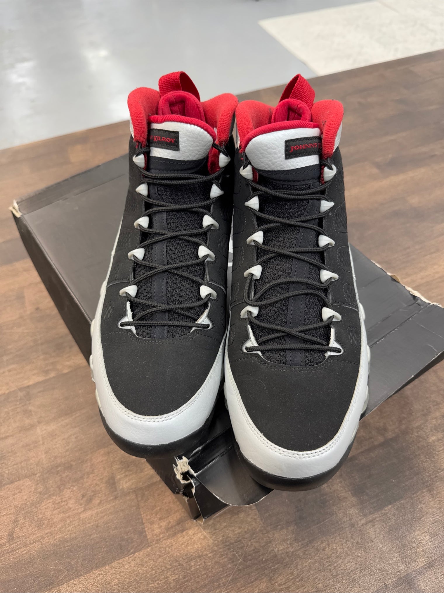 Kilroy Jordan 9 Retro (USED)