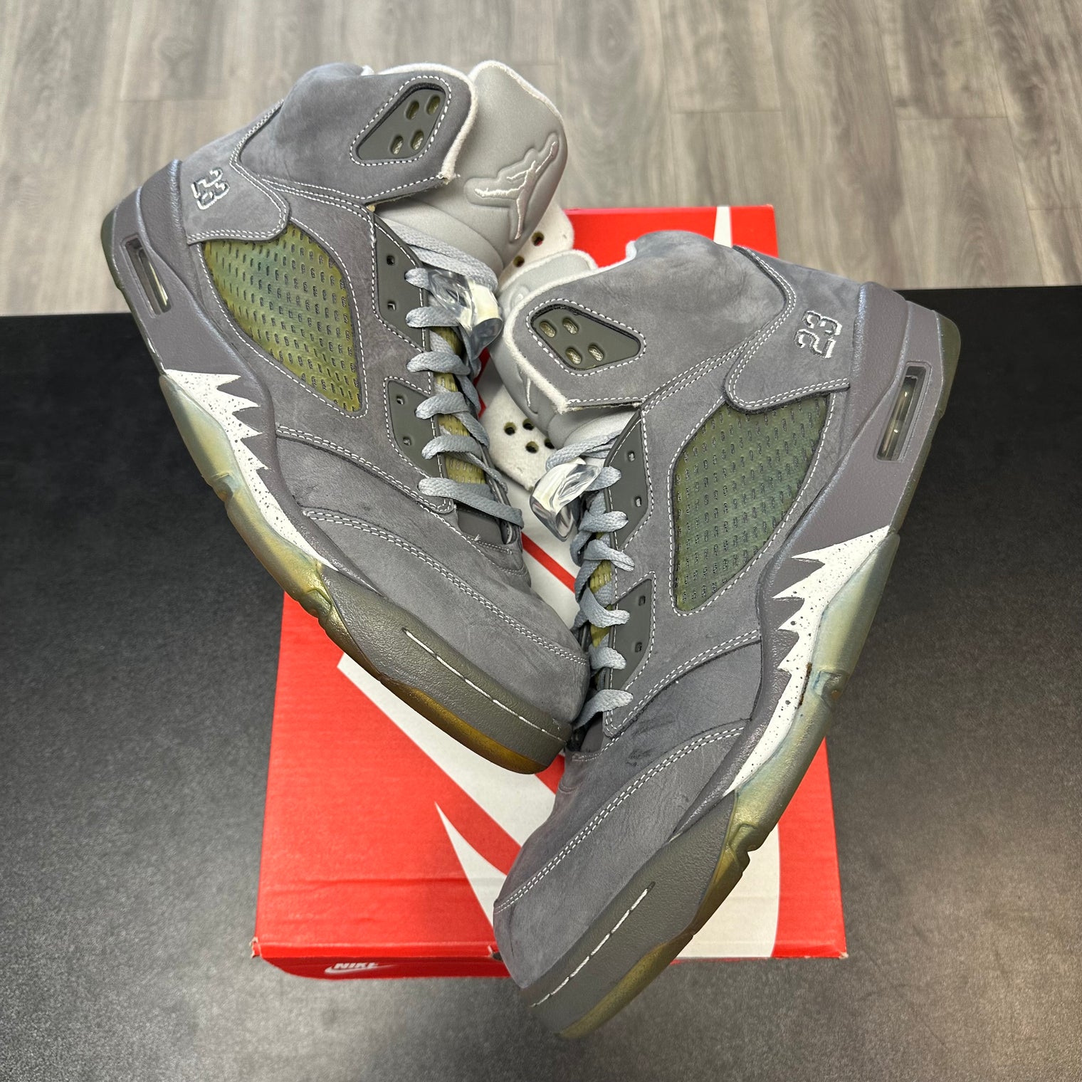 Wolf Grey Jordan 5 (USED, no box)