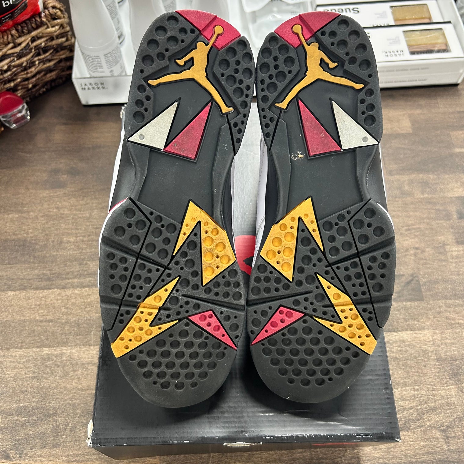 Cardinal Jordan 7 (USED)