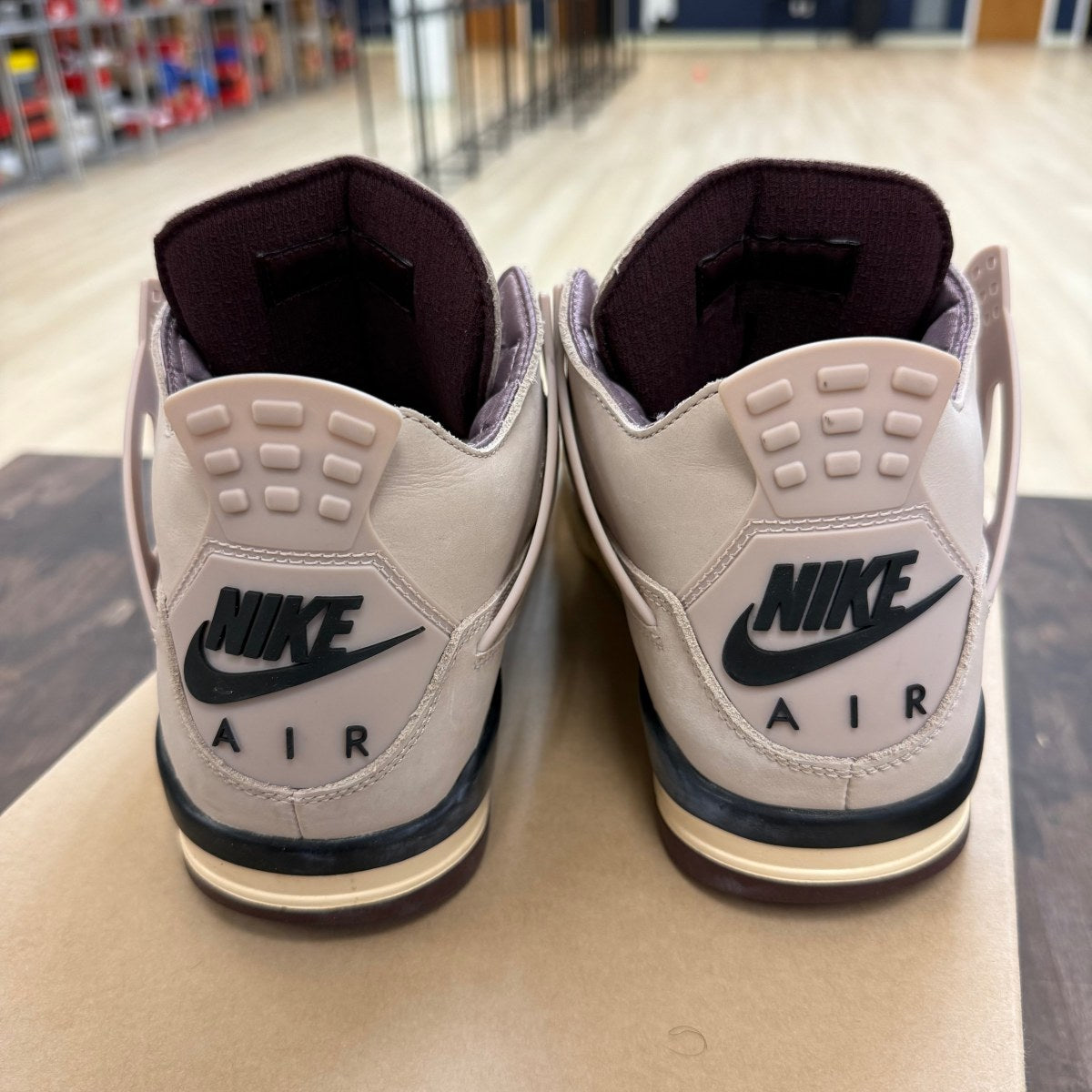 Jordan 4 Retro OG SP A Ma Maniére While You Were Sleeping (Women's) Size 10.5W (Pre-Owned) - Image 4