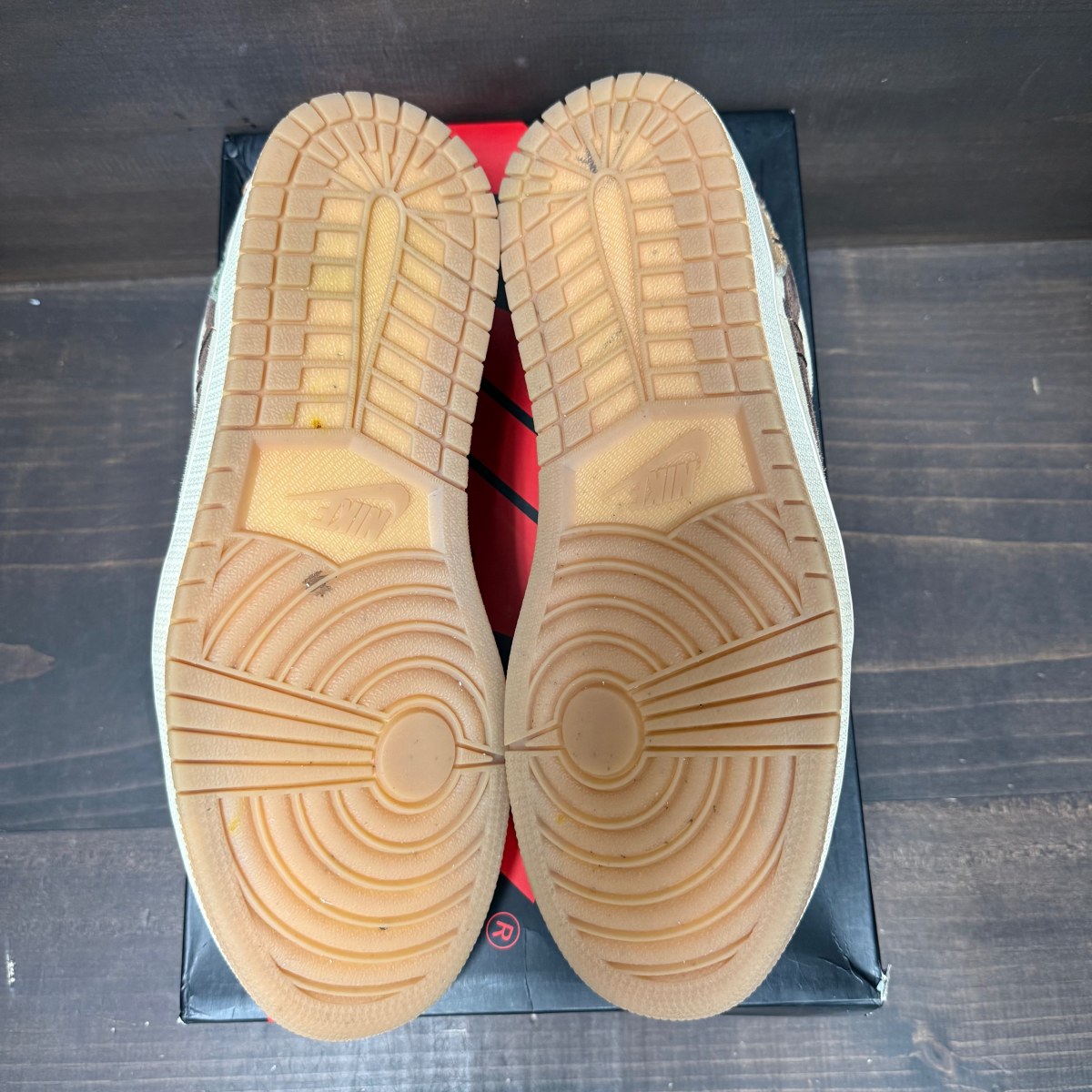 Jordan 1 Retro Low OG Zion Williamson Voodoo - Image 6