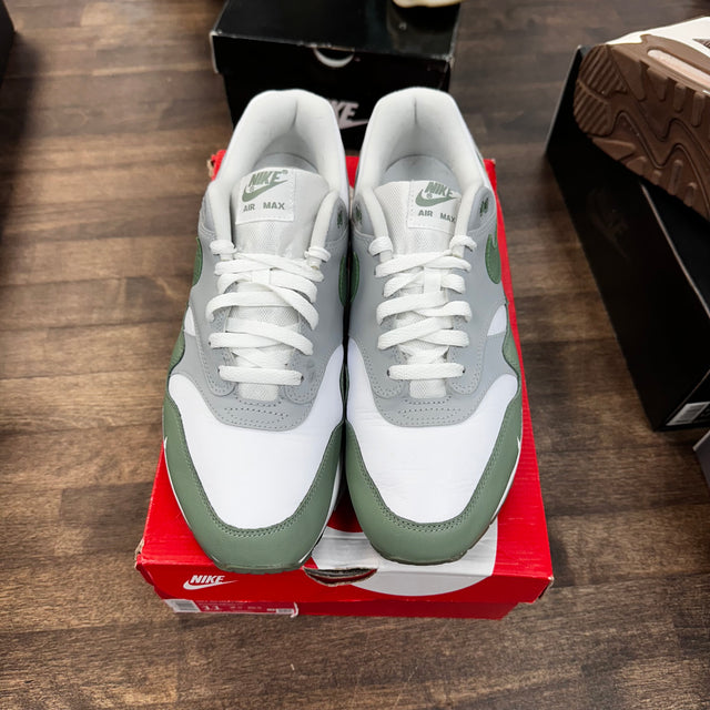 Spiral Sage Air Max 1 (USED)